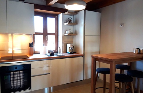 Groznjan Villa | Modern Stone Villa with Saline Pool in peaceful natural setting!