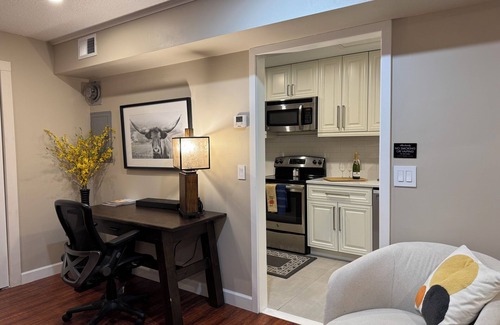 Mount Dora Apartment | Modern studio 4mins from downtown Mount Dora