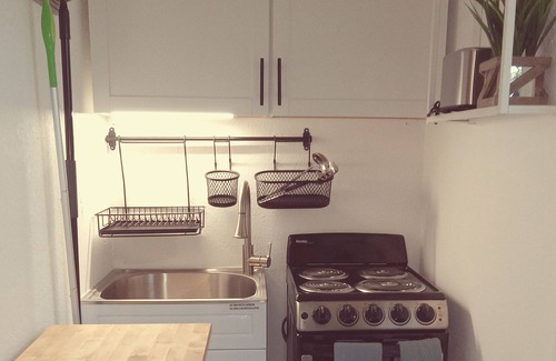 Sunrise House | Modern studio 5 min from sawgrass mall