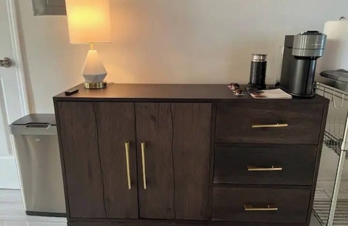 Golfview Harbor Apartment | Modern Studio 5mins from Beach and Downtown Delray