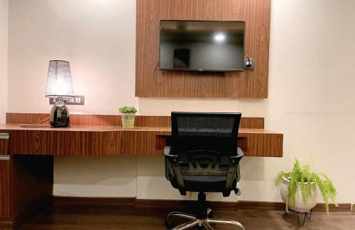 Bullawala Apartment | Modern Studio all amenities
