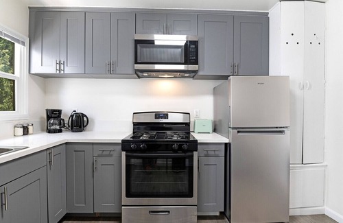 The Flats Apartment | Modern Studio Apartment in Prime Location