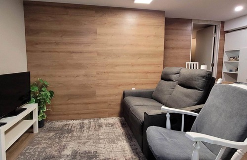Sainte-Dorothee House | Modern Studio