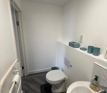 Maidstone Apartment | Modern Studio - Centre Maidstone