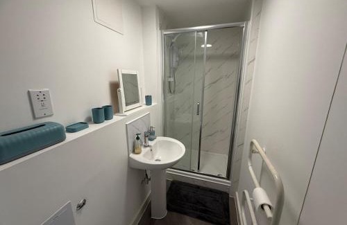 Maidstone Apartment | Modern Studio - Centre Maidstone