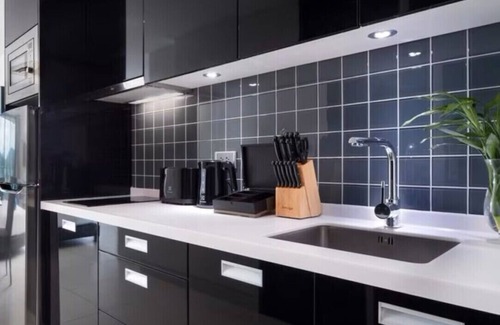 Patong Resort | Modern Studio Condo with private Rooftop Terrace and Jacuzzi