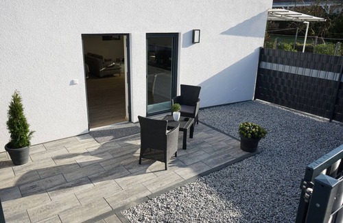 Sulzbach am Main Apartment | Modern studio with terrace (approx. 40 sqm)