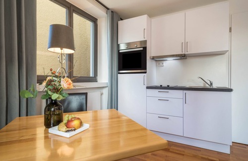 Wangen im Allgaeu Apartment | Modern Studio Apartment No. 11 in the City Center with Wi-Fi