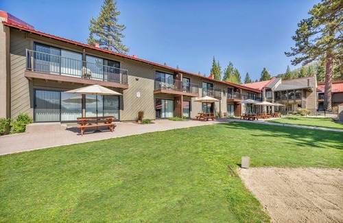 Truckee Condo | Modern Studio Deluxe #231 at Donner Lake Village