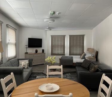 Bramhall Apartment | Modern Studio Flat in Bramhall