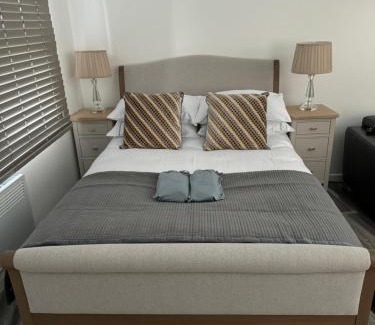 Bramhall Apartment | Modern Studio Flat in Bramhall