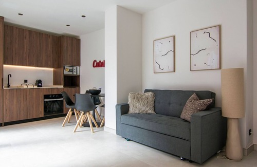 Rascanya Apartment | Modern Studio for 3 in Valencia