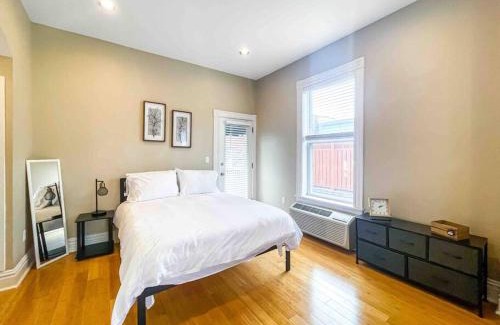 The Hill Apartment | Modern Studio Full Kitchen & Balcony The Hill