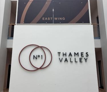 Bracknell Apartment | Modern Studio in Bracknell with free Parking