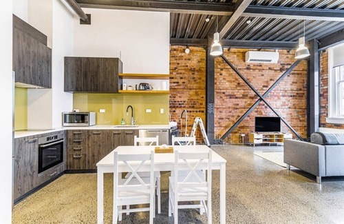 Auckland Central Business District Apartment | Modern Studio + Prime Location by Zodiak Stays