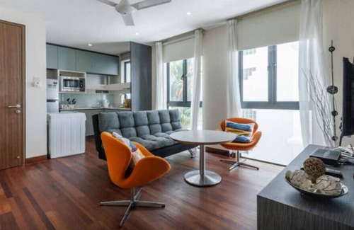 Bedok House | Modern studio room max 3 pax EZS-3 with shared pool in bungalow