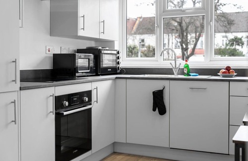 Wembley Central Apartment | Modern Studio Rooms in Wembley 4