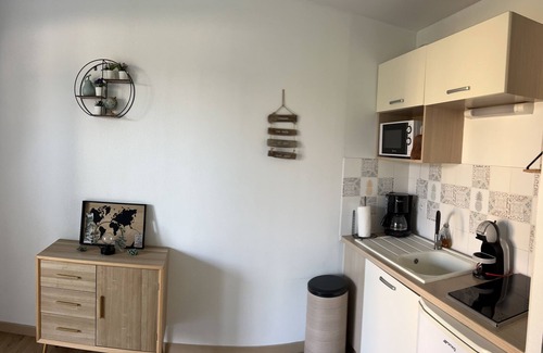 Equemauville Apartment | modern studio with pool near Honfleur
