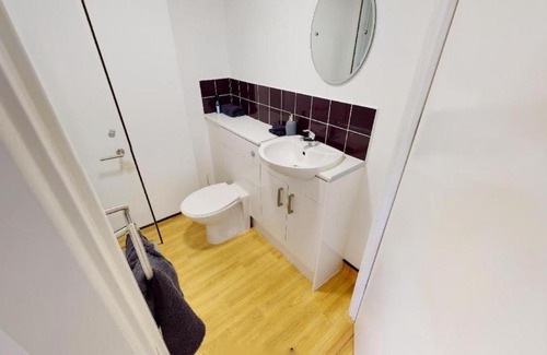 Bangor Apartment | Modern Studios, BANGOR - SK