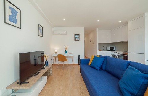 Campanha Apartment | MODERN & STYLISH APARTMENT I by VACATIONY