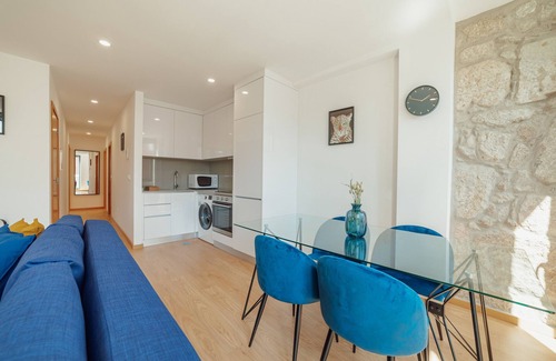 Campanha Apartment | MODERN & STYLISH APARTMENT I by VACATIONY