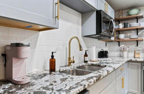 South Salt Lake Apartment | Modern Sugarhouse Condo Near Ski & Downtown
