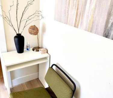 Vancouver Apartment | Modern Suit Premium Apartment