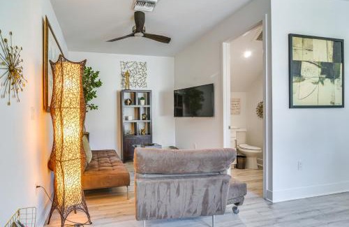 Egypt Lake-Leto House | Modern Tampa Townhome Near Midtown, WFH Friendly!
