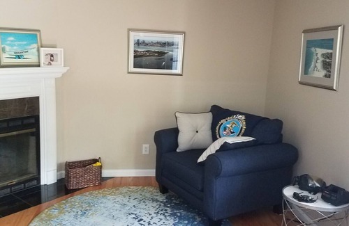 Somers Point House | Modern three story Townhome minutes from Atlantic City and Ocean City.