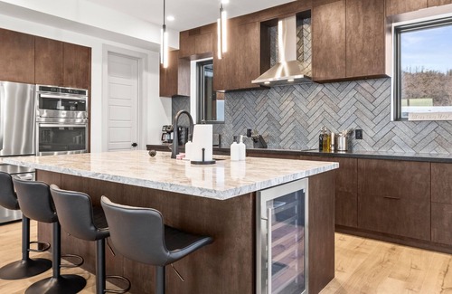 Tollgate Canyon House | Modern Tollgate Canyon Luxury Stonezee