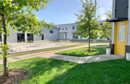 South Nashville Apartment | Modern Townhome 2 Miles South of Downtown and Broadway Ave