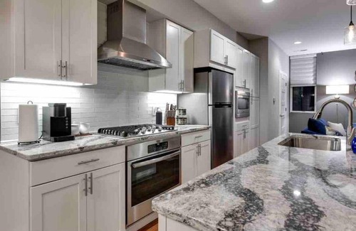 Dahlman House | Modern Townhome Near Downtown walk to CWS!