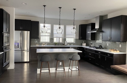 Superior House | Modern townhome w/rooftop patio. Mountain views. Easy access to Denver & Boulder
