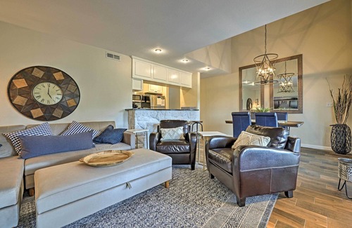 Horseshoe Bay House | Modern Townhome w/Patio, Next Door to Resort