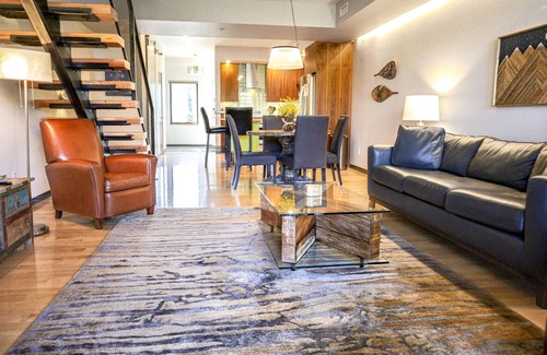 Durango House | Modern Townhouse on the River w/AC, Roof Top Deck
