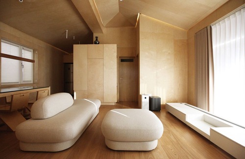 Pyeongtaek House | Modern traditional Korean house 5 minutes to Camp Humphreys