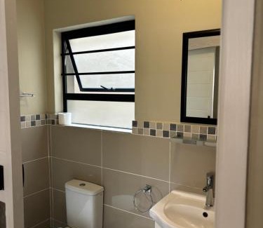 Beacon Bay Apartment | Modern Tranquil Stay