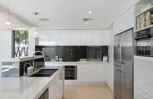 Cottesloe House | Modern Traveler - great location + pool