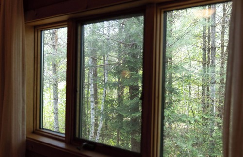 Schroon Lake Cabin | Modern Treetop Log Cabin in the Heart of Schroon Lake