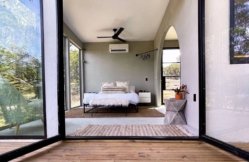 Oatmeal House | Modern Treetop Villa with Dip Pool & Rope Bridge