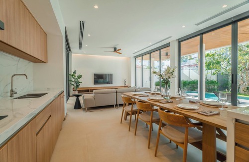 Ban Saiyuan Villa | Modern Tropical Pool Villa - Saiyuan