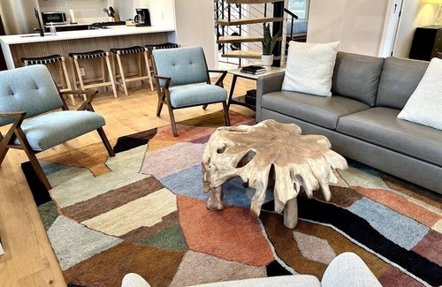Ardmore House | Modern Twist In Downtown Wilmington 3/2 Stunner!