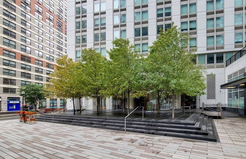The Waterfront Apartment | Modern Two Bed Serviced Apartement in Jersey City