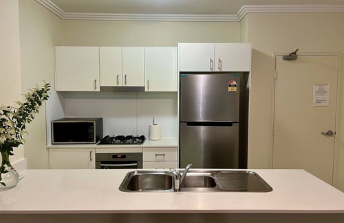 Westmead Apartment | Modern two bedroom apartment next to Westmead hospital.