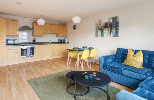 Kincardine House | Modern Two-Bedroom House in Alloa