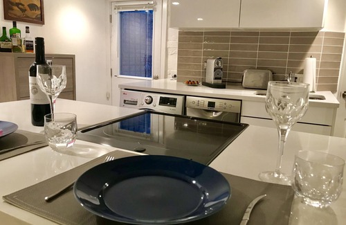 Truxton Circle Apartment | Modern Two-Bedrooms Flat in Shaw - The Heart of DC