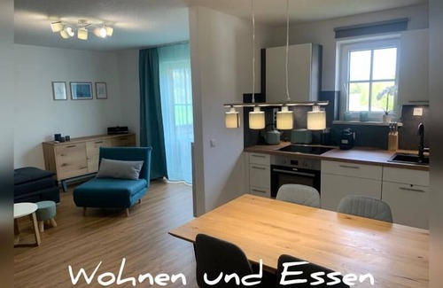 Schlatzendorf Apartment | Modern two-room apartment for up to 4 people with balcony