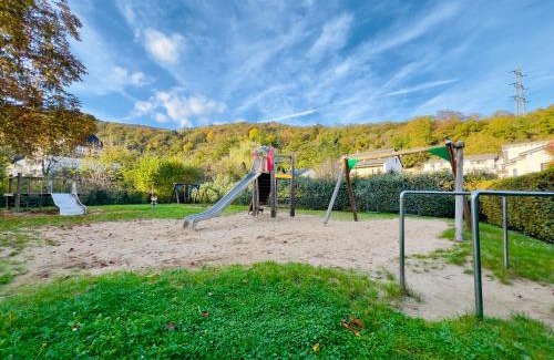 Fachbach Apartment | Modern und lichtdurchflutet - Ferienwohnung mit Terrasse