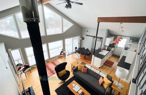Lake Township House | Modern "Up North" style cabin on 40 acres. Pet welcome. Air conditioning.