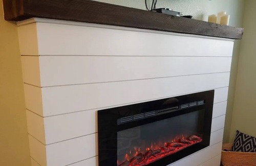 Castle Rock House | Modern Updated Duplex Just Steps to Everything in Town!